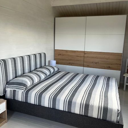 Domo De Enas Bed & Breakfast Bagian luar foto