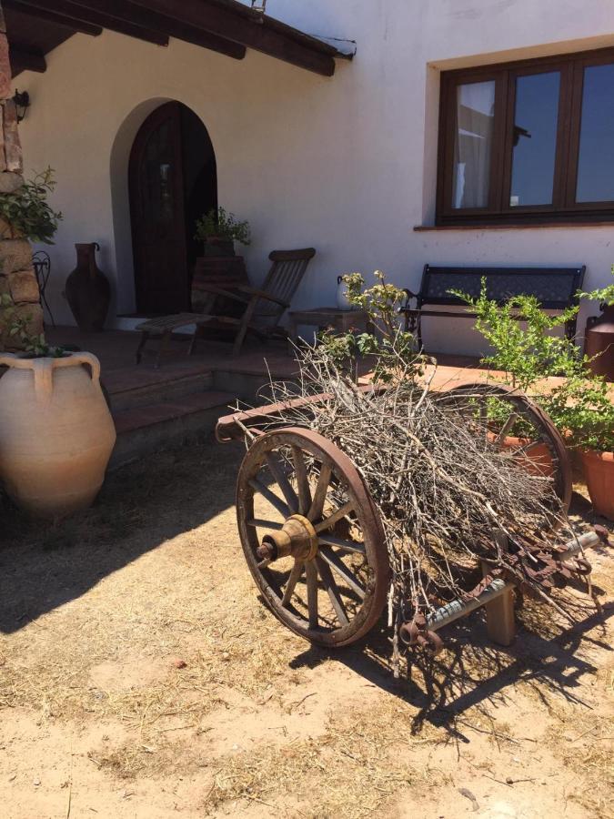 Domo De Enas Bed & Breakfast Bagian luar foto
