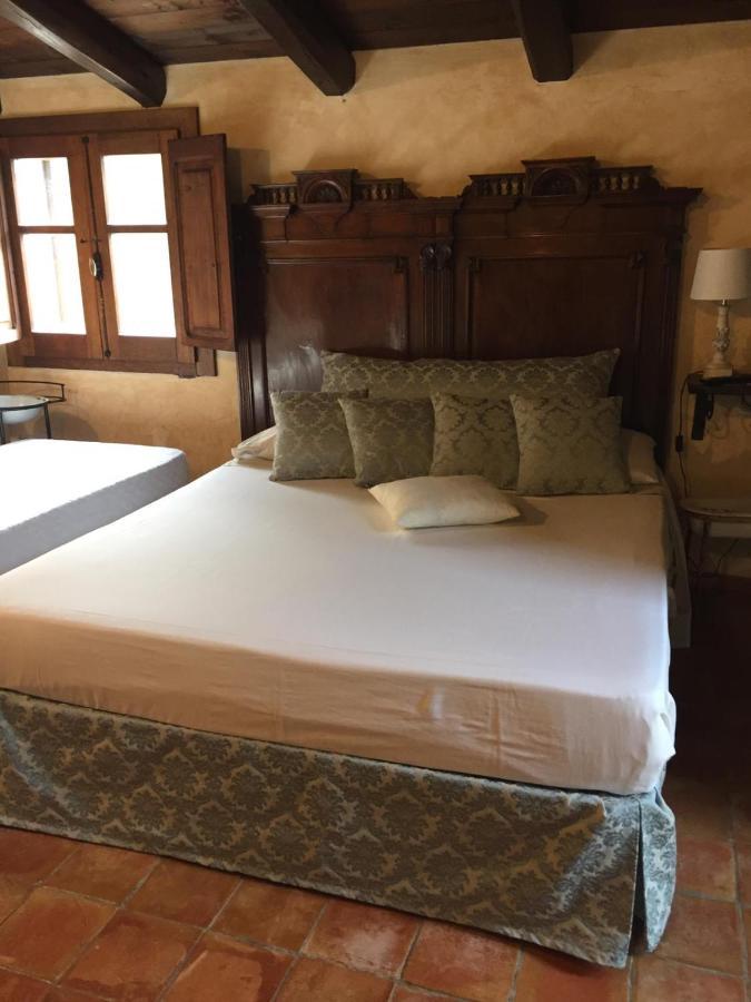 Domo De Enas Bed & Breakfast Bagian luar foto