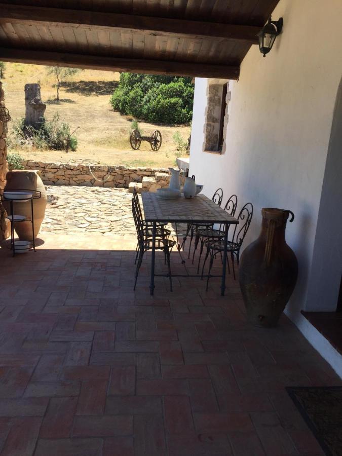 Domo De Enas Bed & Breakfast Bagian luar foto