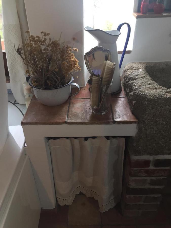 Domo De Enas Bed & Breakfast Bagian luar foto
