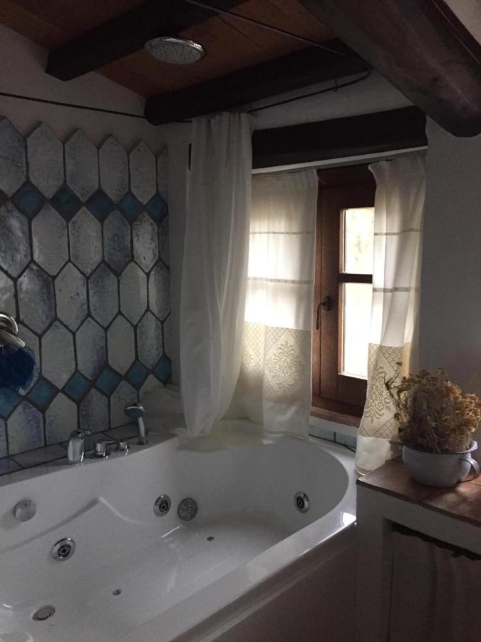 Domo De Enas Bed & Breakfast Bagian luar foto